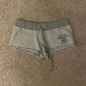 vs pink booty shorts